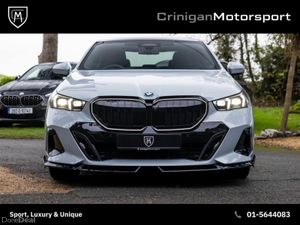 BMW 5-Series 550e xDrive M Sport Pro - Image 4