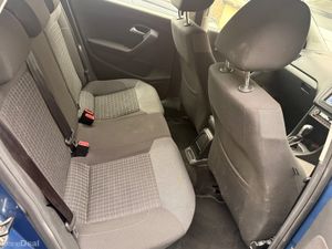 Volkswagen polo 1.2 Tsi 2016 top spec - Image 4