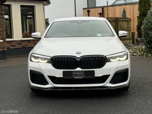 *Facelift* Immaculate 211 BMW 520d M-Sport! - Image 2