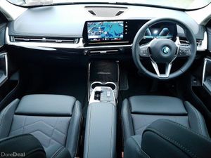 BMW iX1 eDrive20xLine - Image 4