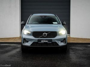 Volvo XC40 RECHARGE T4 PLUS - Image 2
