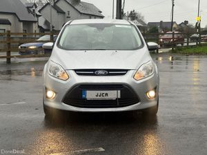 ABSOLUTELY TOP OF THE RANGE 7 SEATER - Image 2