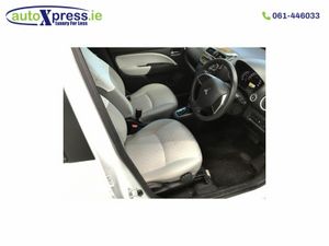 Mitsubishi Mirage 1.2 Automatic. - Image 4