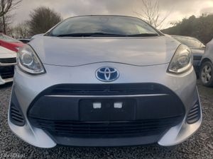 2018 toyota aqua - Image 3