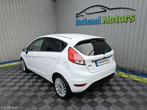 2015 Ford Fiesta TITANIUM 1.0 Petrol - Image 4