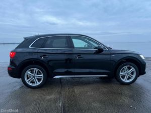 Audi Q5 TFSI E S LINE QUATTRO - Image 2