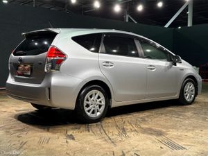 Toyota Prius 1.8 HYBRID - ALPHA - MULTI FUNCTION S - Image 4