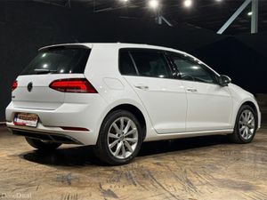 Volkswagen Golf TSI COMFORT LINE - FACTORY ALLOYS - Image 4