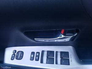 Toyota Prius alpha 5 seater 2020 - Image 2