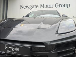 Porsche Panamera Hybrid 4 - 4+1 Adaptive Cruise Co - Image 4