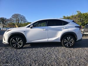 Lexus NX 2018 - Image 2