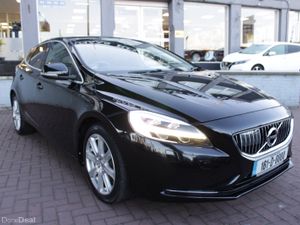 2.0D4 INSCRIPTION EDITION 5DR HATCHBACK AUTO WITH - Image 2