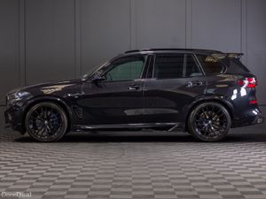 2025 BMW X5 X-Drive 50e M-Sport - Image 3