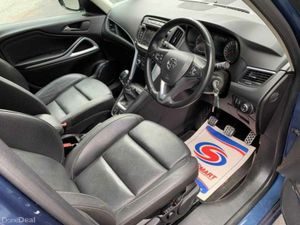 Vauxhall Zafira TOURER SRI NAV TUR - Image 4