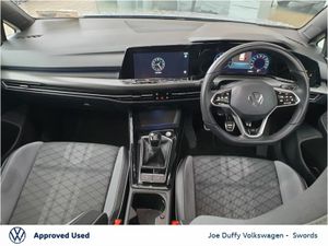 Volkswagen Golf 1.5 TSI 130HP R-Line - Image 3