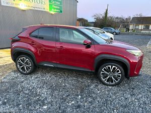 TOYOTA YARIS CROSS 1.5 PETROL HYBRID *HUGH SPEC* - Image 3