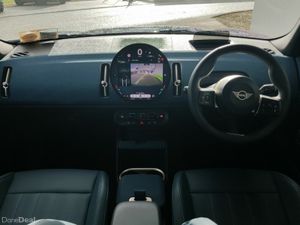 Mini Countryman Exclusive LEVEL 2 - Image 4