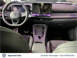 Volkswagen T-Roc R Line 1.5 eTSI 150 HP - Image 2