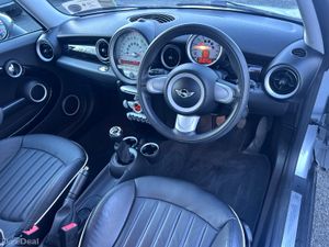 2009 MINI COOPER 1.6 PETROL LOW KMS - Image 2