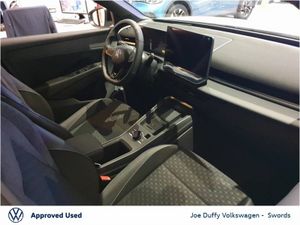Volkswagen T-Roc R-LINE 1.5 eTSI 150HP DSG Display - Image 2