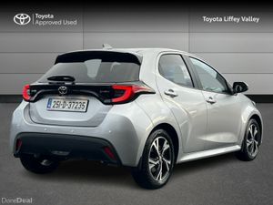 Toyota Yaris Yaris Hybrid 115 L-SPORT - Image 2
