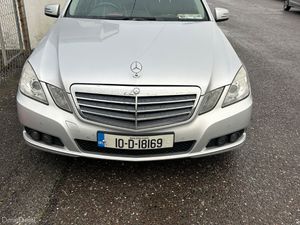 Mercedes-Benz E-Class 2010 - Image 2