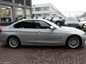 330E SE LUXURY EDITION 4DR SALOON AUTO  // WHAT A - Image 3