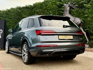 AUDI Q7 VORSPRUNG S LINE 50 TDI BLACK EDT - Image 4