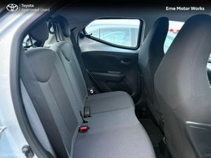 Toyota Aygo AYGO 1.0 5 DR X-PLAY - Image 3