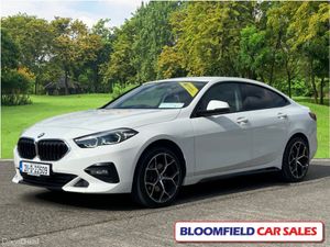 BMW 2-Series 218i SPORT , LOW MILEAGE // IMMACULAT - Image 3