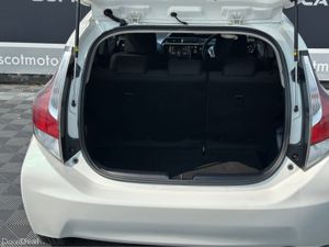 Toyota Aqua Auto - Image 3