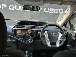 Toyota Aqua Auto - Image 4