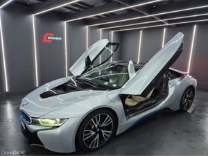 BMW i8 HARMON KARDON HEAD UP DISPLAY - Image 2