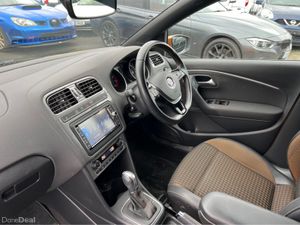 Volkswagen Polo 1.2 HIGH-LINE AUTOMATIC - Image 2