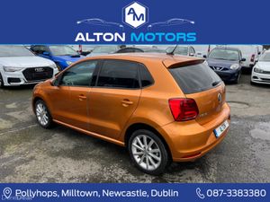 Volkswagen Polo 1.2 HIGH-LINE AUTOMATIC - Image 3