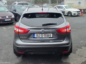 Nissan Qashqai 1.2 Petrol Low Miles High Spec (152 - Image 4