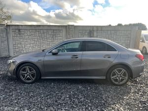 Mercedes-Benz A-Class 250 AMG LINE E AUTO - Image 4