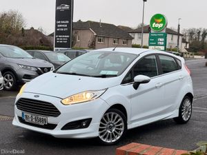Ford Fiesta ZETEC 2016 automatic - Image 2