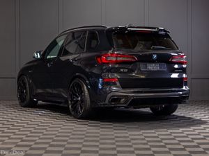222 BMW X5 X-Drive 45e M-Sport - Image 4