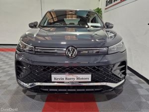 Volkswagen Tiguan 1.5TSi PHEV R-LINE AUTOMATIC **O - Image 3