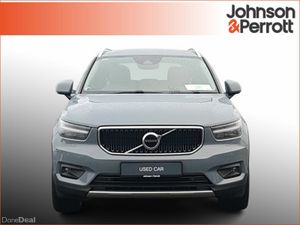 Volvo XC40 T3 163bhp Momentum Pro (Adaptive Cruise - Image 4