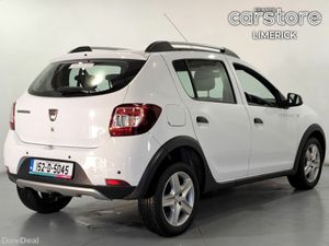 Dacia Sandero Stepway TCe 90 S&S SIGNATURE - Image 3