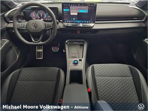 Volkswagen T-Roc R-Line 1.5 eTSI mHEV 150BHP - Image 2