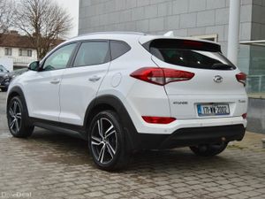 Hyundai Tucson 1.7 D Executive 2WD , Upgraded Allo - Image 4