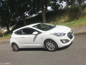 Hyundai i30 PRO 3DR Van CVRT 04-26 - Image 2