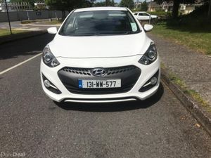 Hyundai i30 PRO 3DR Van CVRT 04-26 - Image 4