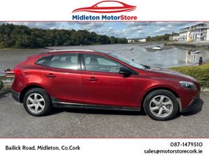 Volvo V40 2.0 D2 CROSSCOUNTRY SE 5DR 40 SERIES - Image 3
