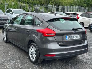 Ford Focus TITANIUM 1.0 125PS 6SPEED 4DR - Image 4