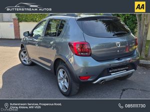 Dacia Sandero STEPWAY SE SUMMIT 1.5 DCI 90 P 4DR - Image 2