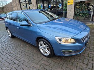 2017 VOLVO V60  D5 TWIN ENGINE SE NAV. - Image 4